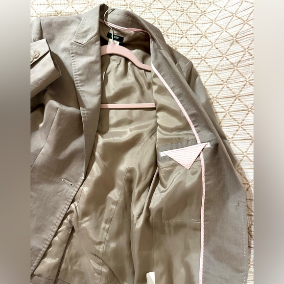 J. Crew Vintage Women’s Blazer- Spring 2006 Collection 📚📝 - Picture 5 of 8